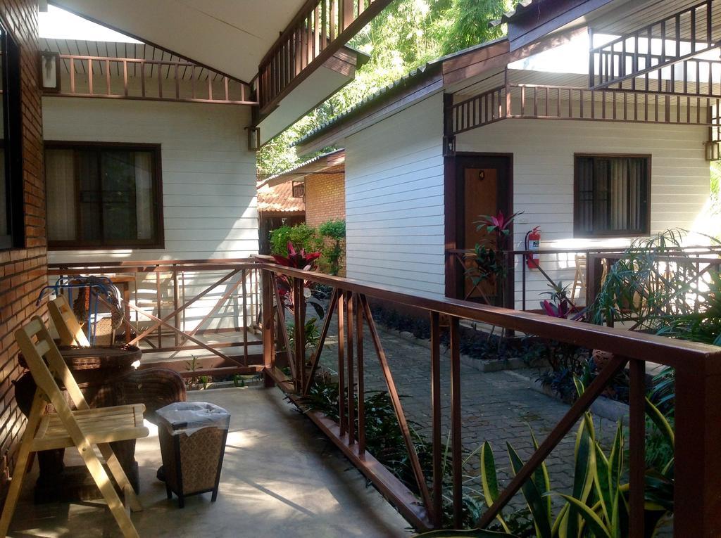 The Pub Guesthouse Τσιάνγκ Μάι Εξωτερικό φωτογραφία