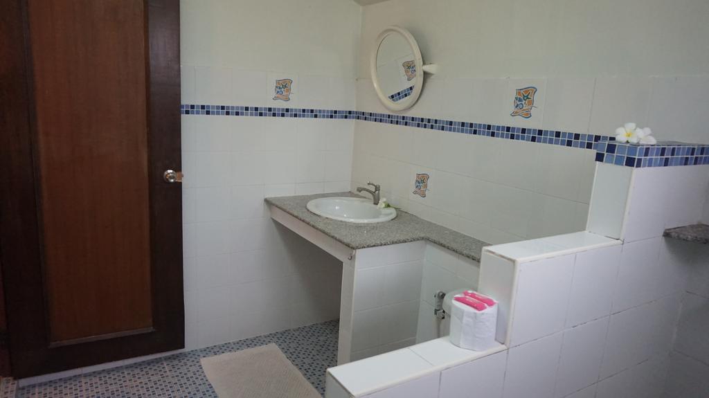 The Pub Guesthouse Τσιάνγκ Μάι Εξωτερικό φωτογραφία